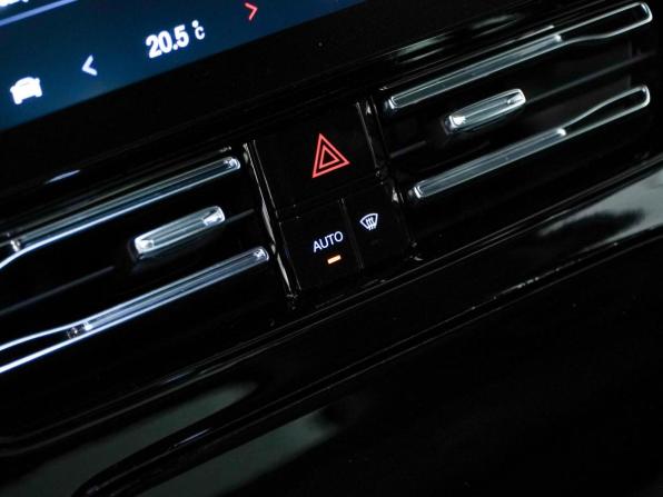 GAC M8 с пробегом 2025 года, цена 5 299 777 рублей, 1074 км, минивэн, Автокод Объявления