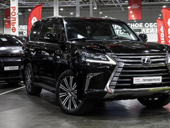 Lexus LX III Рестайлинг 2 с пробегом 2016 года, цена 7 099 700 рублей, 92716 км, внедорожник, Автокод Объявления