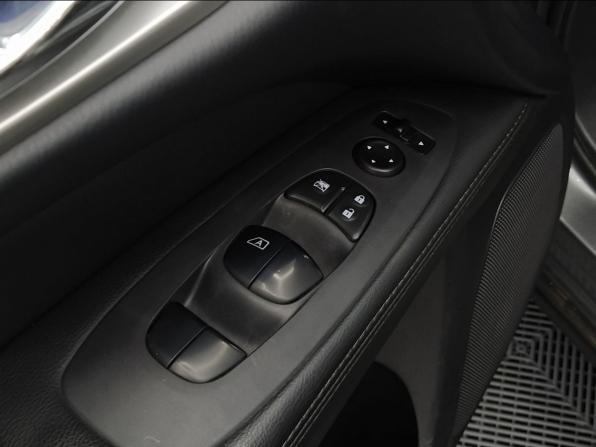 Nissan Pathfinder IV с пробегом 2015 года, цена 1 819 000 рублей, 162371 км, внедорожник, Автокод Объявления