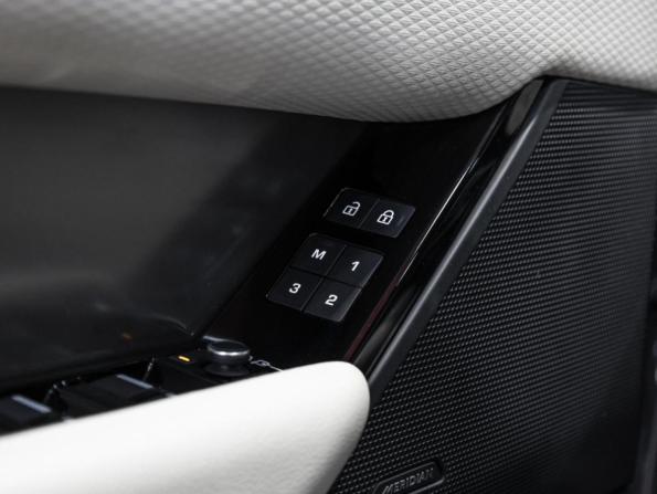 Land Rover Range Rover Velar I с пробегом 2021 года, цена 4 900 000 рублей, 84406 км, внедорожник, Автокод Объявления
