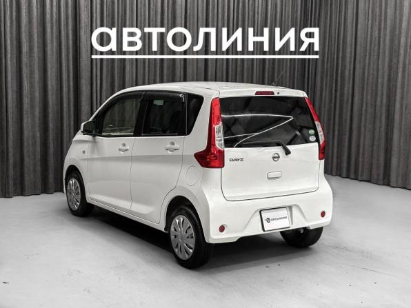 Nissan Dayz I Рестайлинг с пробегом 2017 года, цена 650 000 рублей, 88000 км, хэтчбек, Автокод Объявления