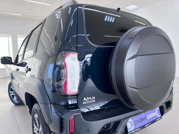 Lada (ВАЗ) Niva Travel I с пробегом 2024 года, цена 1 100 000 рублей, 54581 км, внедорожник, Автокод Объявления