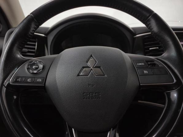 Mitsubishi Outlander III Рестайлинг 3 с пробегом 2018 года, цена 1 745 000 рублей, 147921 км, внедорожник, Автокод Объявления