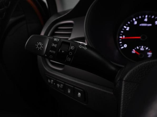 Kia Rio IV с пробегом 2019 года, цена 1 499 000 рублей, 90882 км, седан, Автокод Объявления