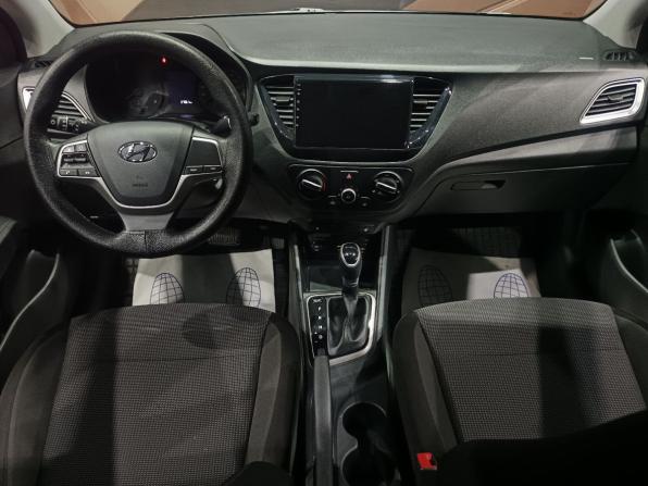 Hyundai Solaris II Рестайлинг с пробегом 2020 года, цена 1 500 000 рублей, 37000 км, седан, Автокод Объявления
