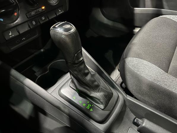 Skoda Rapid II с пробегом 2021 года, цена 1 070 000 рублей, 330116 км, лифтбек, Автокод Объявления