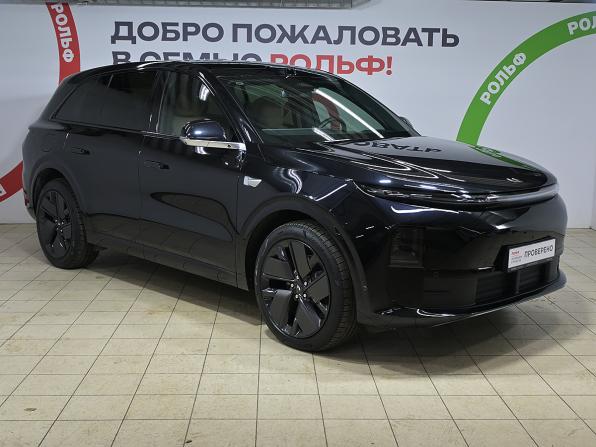 Li Auto (Lixiang) L6 I с пробегом 2025 года, цена 6 970 000 рублей, 8700 км, внедорожник, Автокод Объявления
