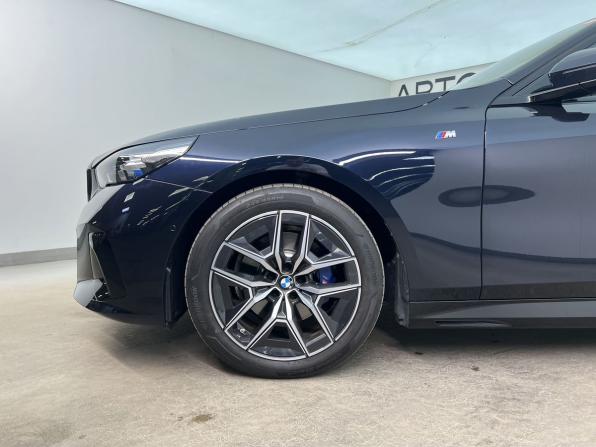 BMW 5 серии VIII (G60/G61/G68) с пробегом 2024 года, цена 6 600 000 рублей, 14300 км, седан, Автокод Объявления