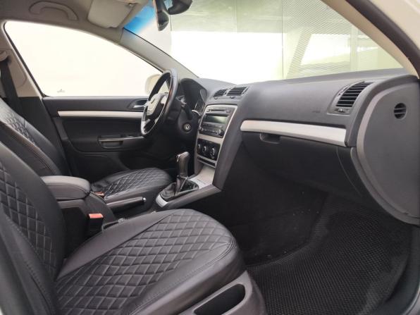 Skoda Octavia II (A5) Рестайлинг с пробегом 2011 года, цена 720 000 рублей, 272116 км, лифтбек, Автокод Объявления