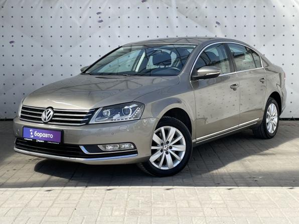 Volkswagen Passat B7 с пробегом 2012 года, цена 1 240 000 рублей, 176113 км, седан, Автокод Объявления