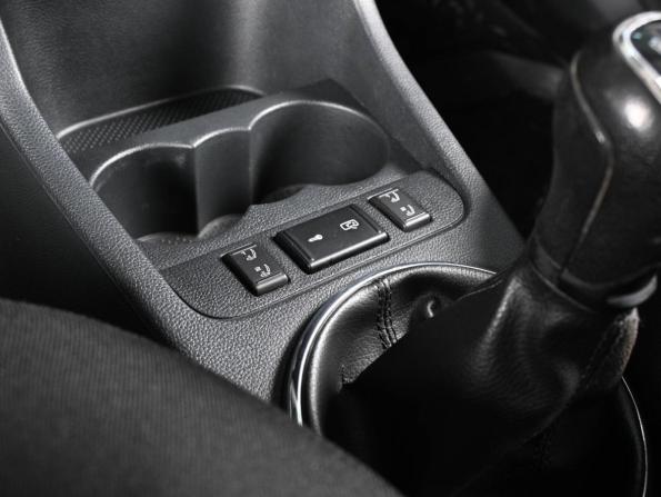 Skoda Fabia II Рестайлинг с пробегом 2013 года, цена 725 000 рублей, 75813 км, хэтчбек, Автокод Объявления