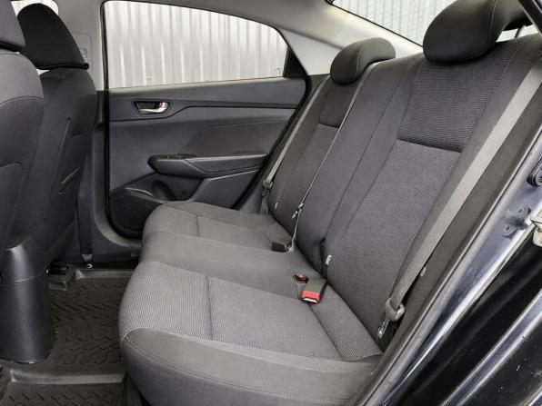 Hyundai Solaris II с пробегом 2017 года, цена 1 217 000 рублей, 85917 км, седан, Автокод Объявления