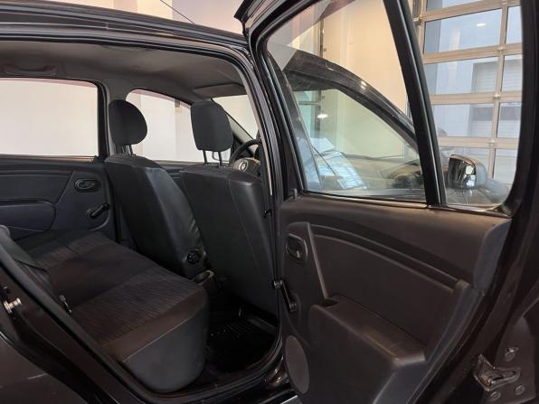 Renault Sandero I с пробегом 2011 года, цена 420 000 рублей, 223839 км, хэтчбек, Автокод Объявления