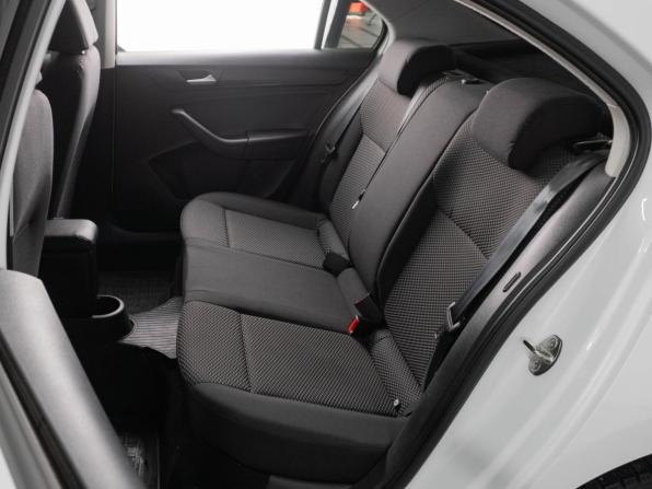 Volkswagen Polo VI с пробегом 2022 года, цена 1 430 000 рублей, 104761 км, лифтбек, Автокод Объявления