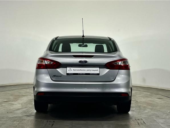 Ford Focus III с пробегом 2013 года, цена 850 000 рублей, 114833 км, седан, Автокод Объявления
