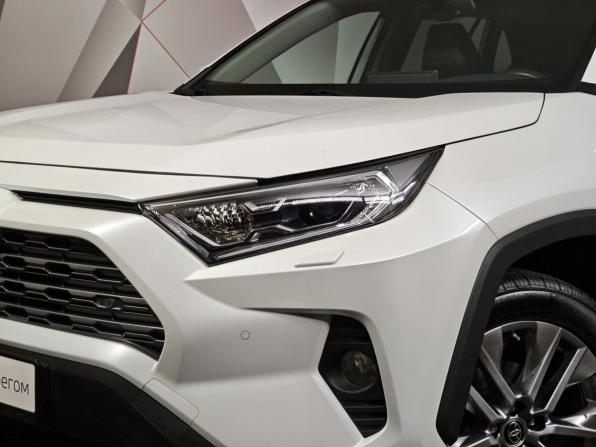 Toyota RAV4 V (XA50) с пробегом 2021 года, цена 3 815 000 рублей, 90178 км, внедорожник, Автокод Объявления