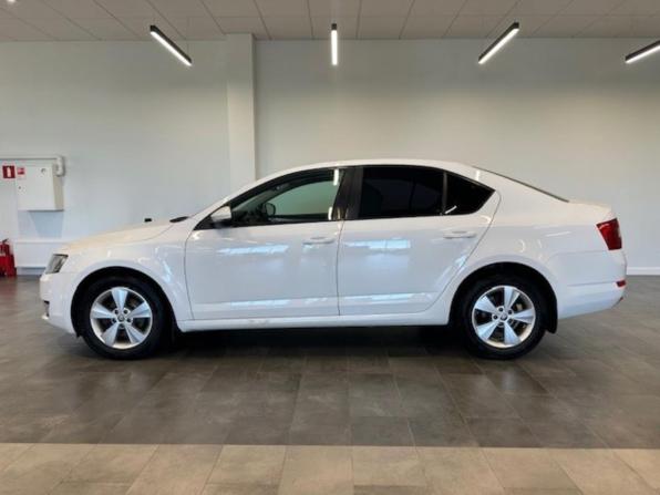 Skoda Octavia III (A7) с пробегом 2014 года, цена 970 000 рублей, 101764 км, лифтбек, Автокод Объявления