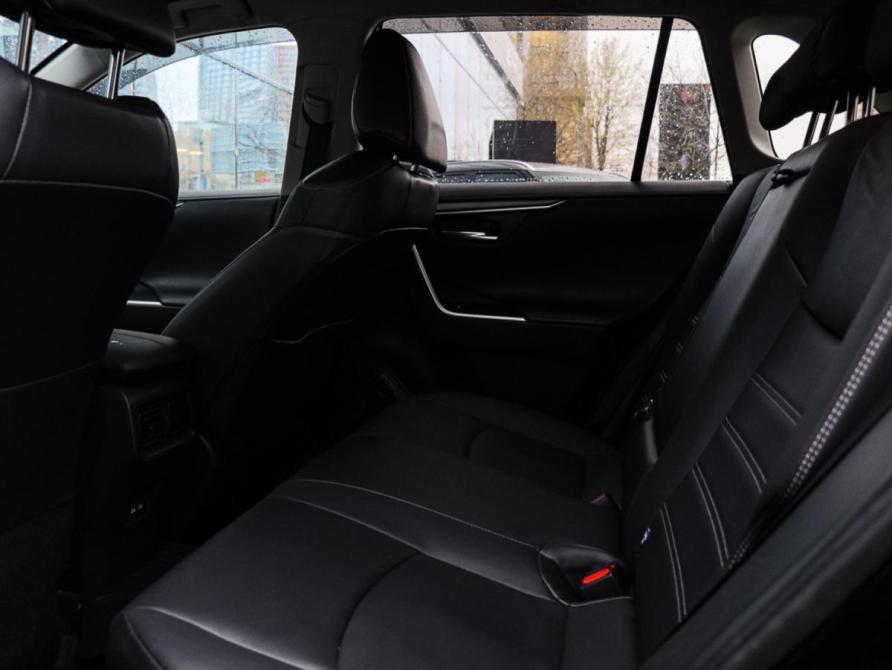 Toyota RAV4 V (XA50) Москва  - изображение 8