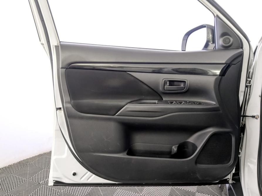 Mitsubishi Outlander III Рестайлинг 3 Москва  - изображение 19