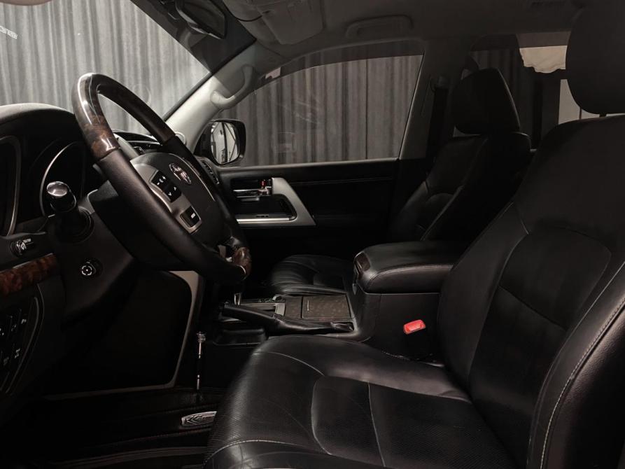 Toyota Land Cruiser 200 Series Рестайлинг 1 Красноярск  - изображение 7