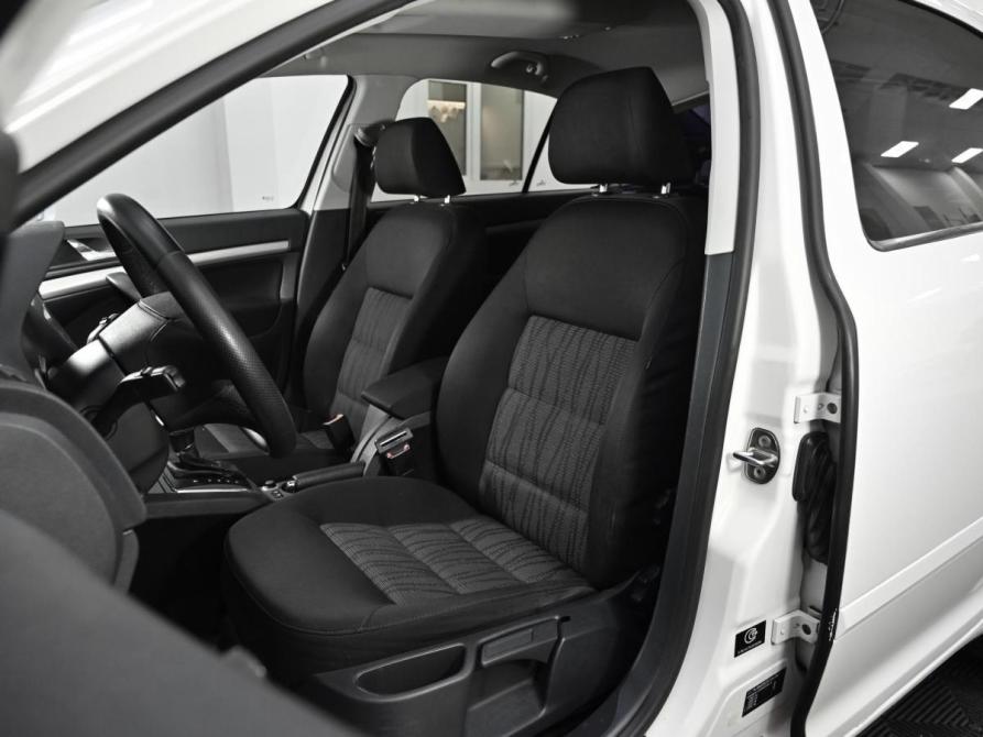 Skoda Octavia II (A5) Рестайлинг Москва  - изображение 8