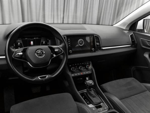 Skoda Karoq I с пробегом 2020 года, цена 2 470 000 рублей, 90053 км, внедорожник, Автокод Объявления
