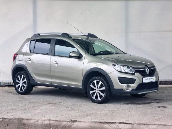 Renault Sandero II с пробегом 2016 года, цена 975 000 рублей, 126541 км, хэтчбек, Автокод Объявления