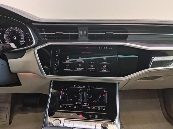 Audi A6 V (C8) с пробегом 2018 года, цена 5 390 000 рублей, 32938 км, седан, Автокод Объявления