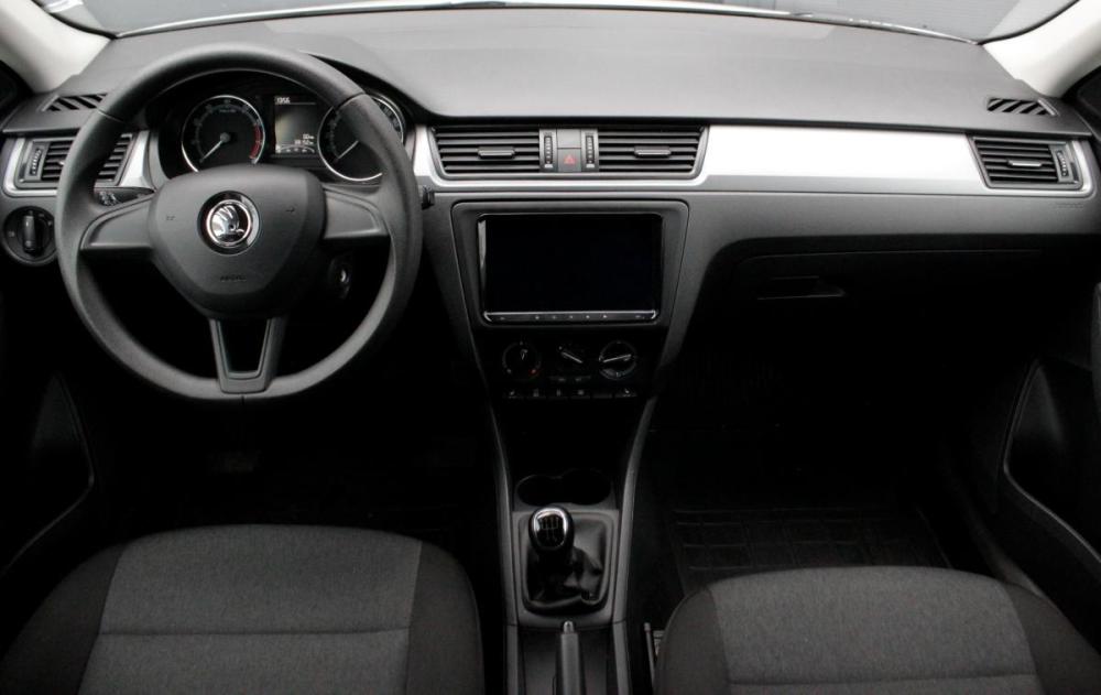 Skoda Rapid I Рестайлинг Брянск  - изображение 7