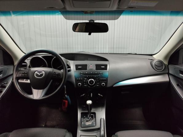 Mazda 3 II (BL) Рестайлинг с пробегом 2012 года, цена 1 029 000 рублей, 184252 км, седан, Автокод Объявления