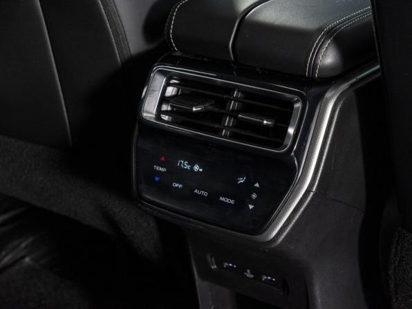 Geely Haoyue I Рестайлинг с пробегом 2021 года, цена 2 849 000 рублей, 53411 км, внедорожник, Автокод Объявления