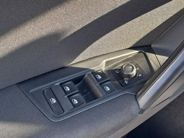 Volkswagen Tiguan II с пробегом 2018 года, цена 2 505 000 рублей, 153000 км, внедорожник, Автокод Объявления