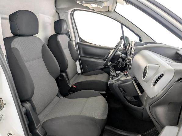 Citroen Berlingo II Рестайлинг 2 с пробегом 2018 года, цена 1 225 000 рублей, 150286 км, фургон, Автокод Объявления