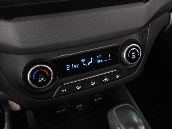 Hyundai Creta I Рестайлинг с пробегом 2021 года, цена 2 099 000 рублей, 57017 км, внедорожник, Автокод Объявления