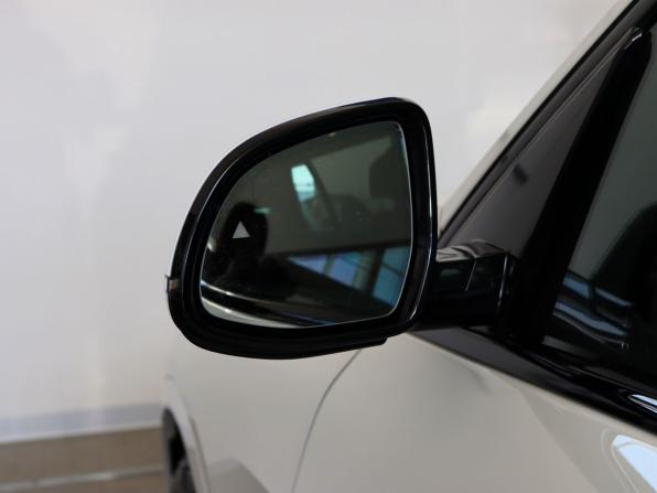 BMW X7 I (G07) Рестайлинг с пробегом 2023 года, цена 13 500 000 рублей, 39100 км, внедорожник, Автокод Объявления