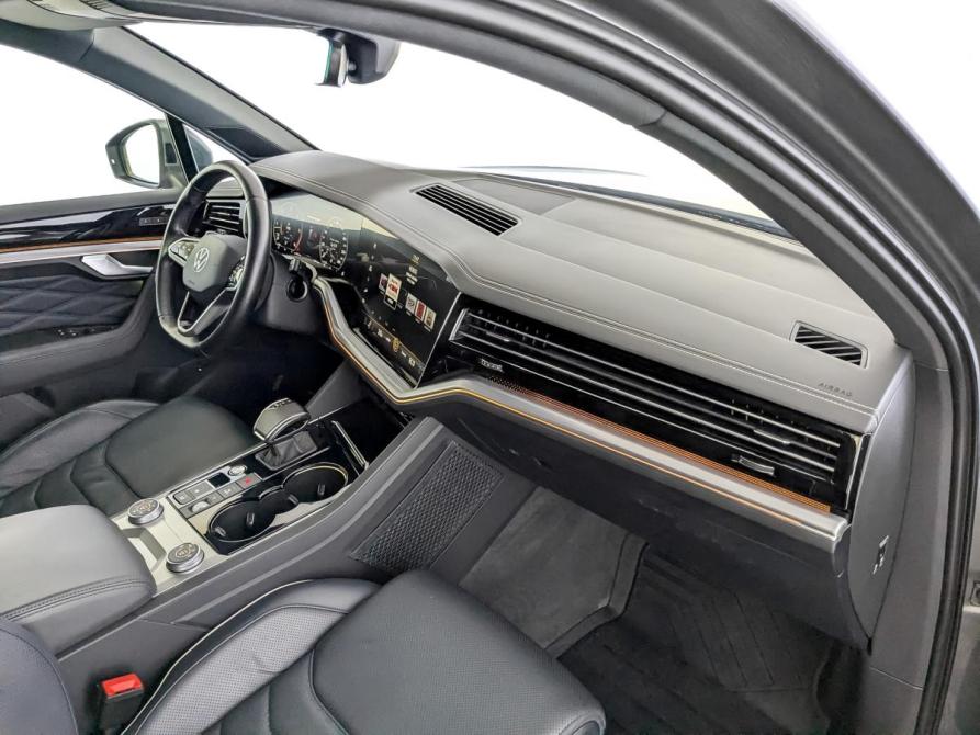 Volkswagen Touareg III Москва  - изображение 11
