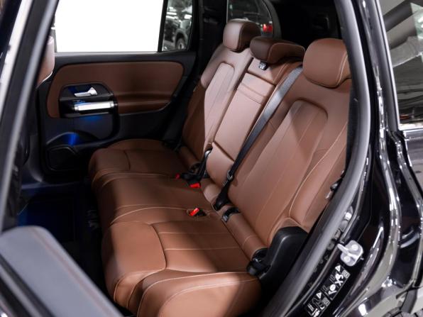 Новый Mercedes-Benz GLB I (X247) Рестайлинг 2025 года, цена 6 156 800 рублей, внедорожник, Автокод Объявления