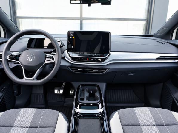 Volkswagen ID.4 с пробегом 2023 года, цена 3 300 000 рублей, 38031 км, внедорожник, Автокод Объявления