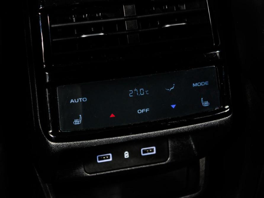 Geely Monjaro I Москва  - изображение 23
