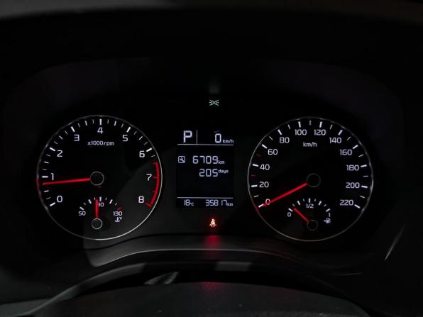 Kia Rio IV Рестайлинг с пробегом 2021 года, цена 1 690 000 рублей, 35810 км, седан, Автокод Объявления