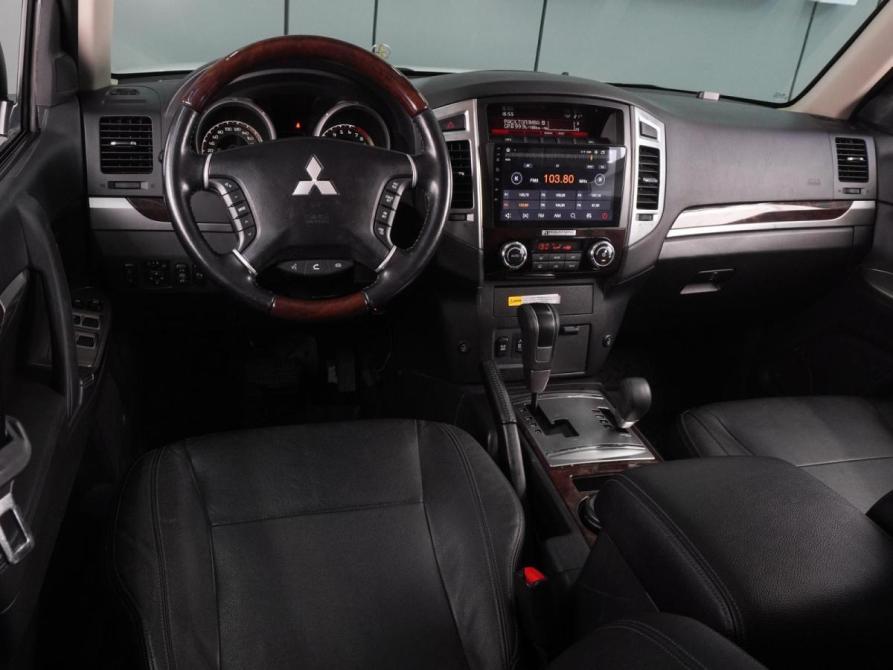 Mitsubishi Pajero IV Рестайлинг 2 Воронеж  - изображение 6