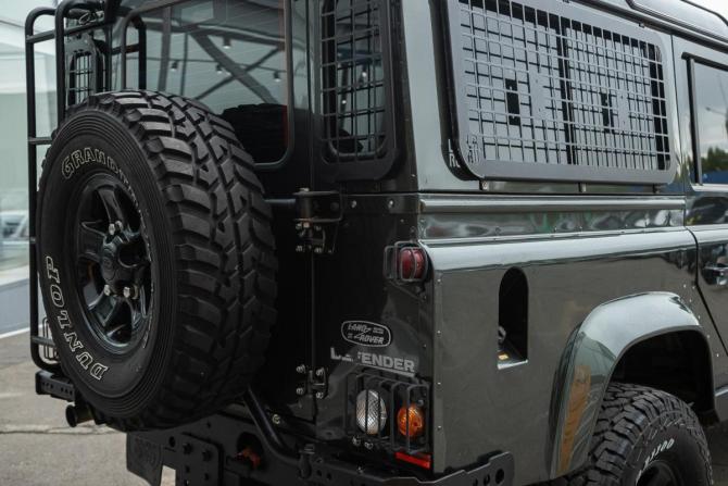 Land Rover Defender I Рестайлинг с пробегом 2008 года, цена 1 793 000 рублей, 131000 км, внедорожник, Автокод Объявления