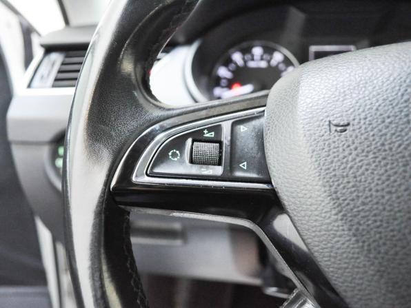 Skoda Octavia III (A7) с пробегом 2013 года, цена 930 000 рублей, 251466 км, лифтбек, Автокод Объявления