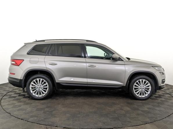 Skoda Kodiaq I с пробегом 2021 года, цена 2 483 825 рублей, 142570 км, внедорожник, Автокод Объявления
