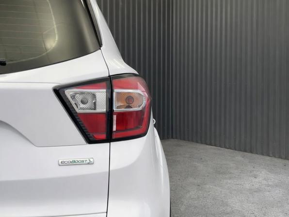 Ford Kuga II Рестайлинг с пробегом 2016 года, цена 1 577 000 рублей, 142324 км, внедорожник, Автокод Объявления