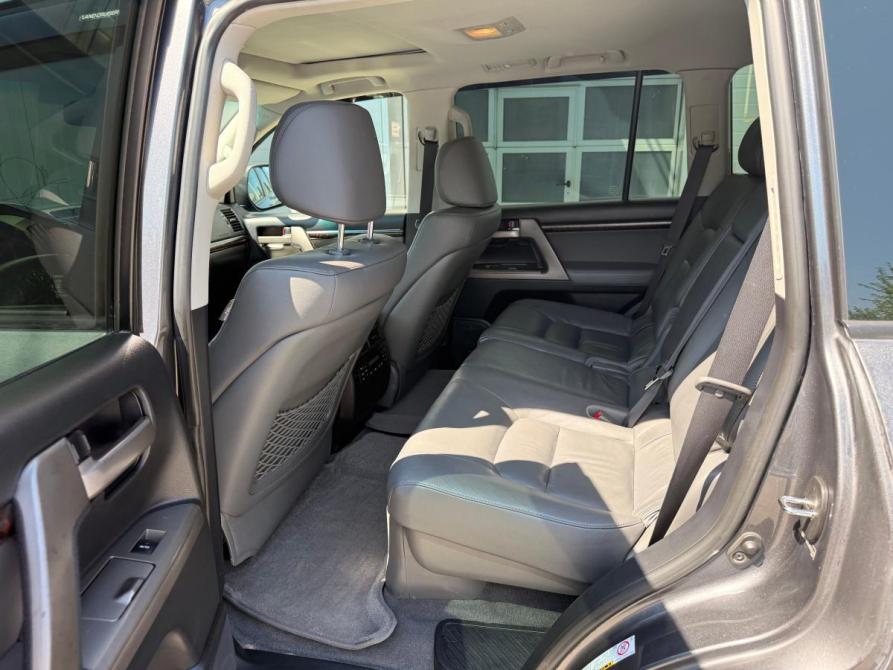 Toyota Land Cruiser 200 Series Ростов-на-Дону  - изображение 12