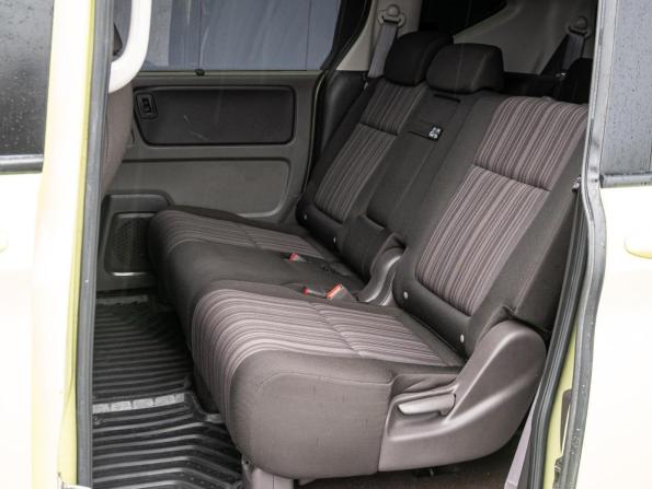 Honda Freed II с пробегом 2018 года, цена 1 350 000 рублей, 174645 км, компактвэн, Автокод Объявления