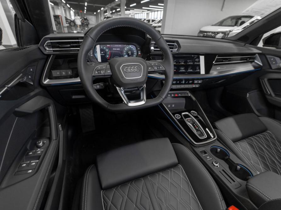Audi A3 IV (8Y) Рестайлинг Москва  - изображение 7