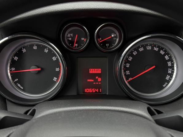 Opel Mokka I с пробегом 2014 года, цена 999 000 рублей, 106539 км, внедорожник, Автокод Объявления