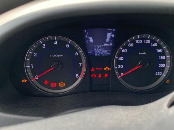 Hyundai Solaris I с пробегом 2012 года, цена 800 000 рублей, 89757 км, хэтчбек, Автокод Объявления